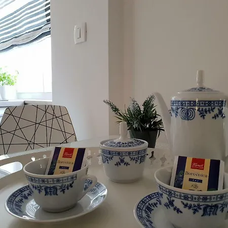 Ema Apartment